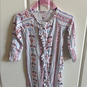 Bums & Roses White Red Blue Ruffled Footie - Kids One-Piece